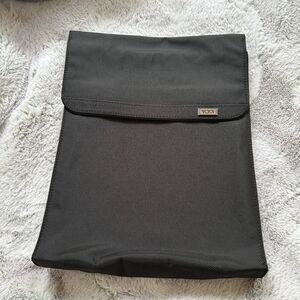 NWOT TUMI Welded Laptop Sleeve with Magnetic Closure
